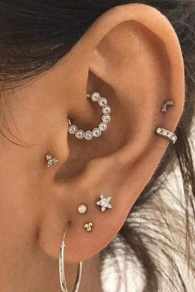 60 Cutest Ear Piercings Ideas For Womens 2024 Beautycarewow