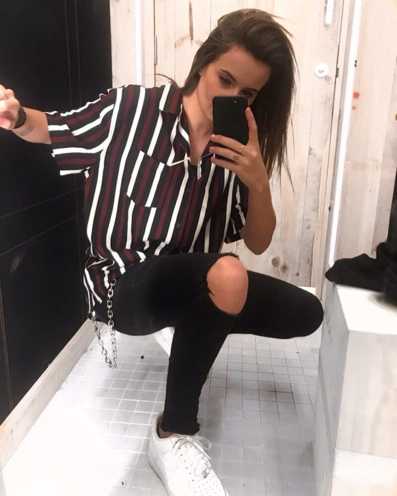 beach outfit for lesbian